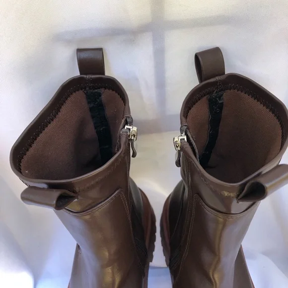 Public Desire Burgundy Zip Up Rounded Chunky Soled Ankle Boots Size 8 - Picture 5 of 13